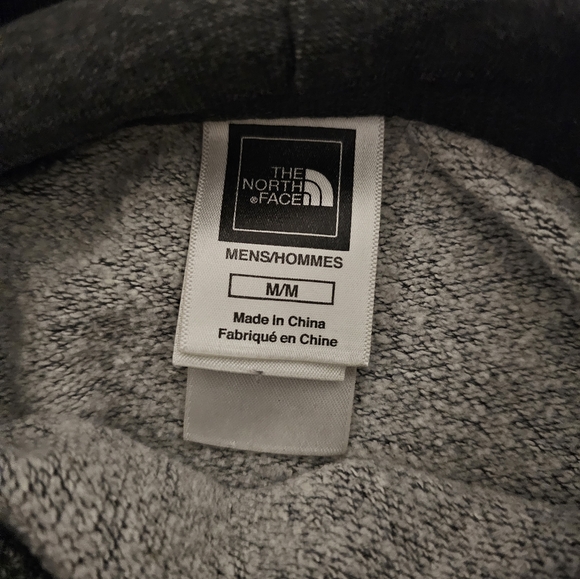 The North Face Men's Pullover Hoodie Medium Long Sleeve pullover - Picture 3 of 3